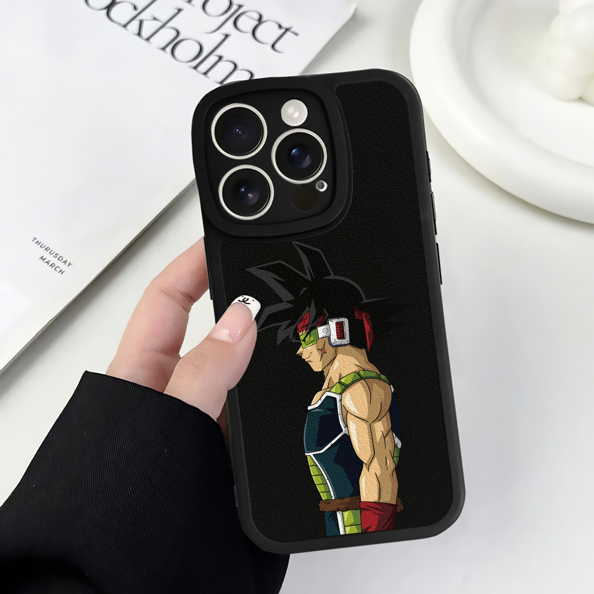 （画像用） ドラゴンボール バーダック DRAGON BALL Burdock 【iPhone 16シリーズ対応】シリコンスマホケース（レザー調） 材質：シリコン